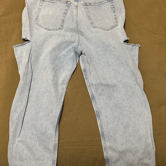 Abercrombie & Fitch Curve Love The Dad Jean High Rise - Picture 2 of 3